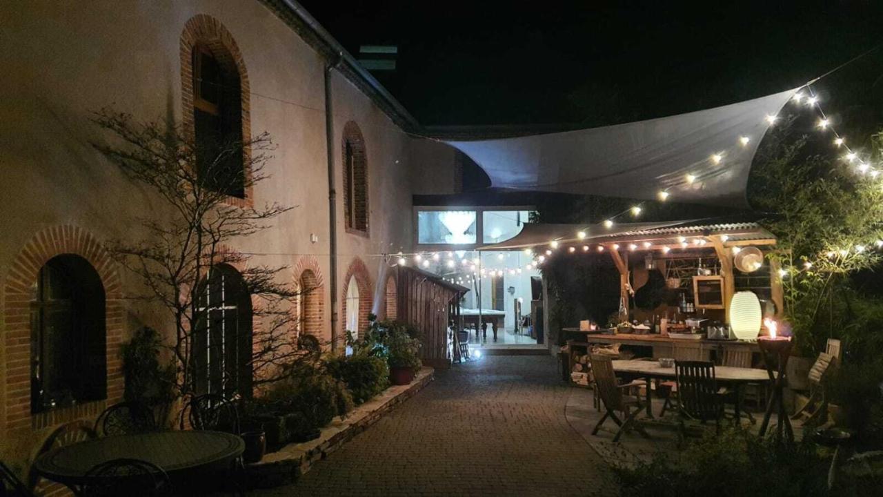 Le Corrigot Hotel Pierry Exterior foto