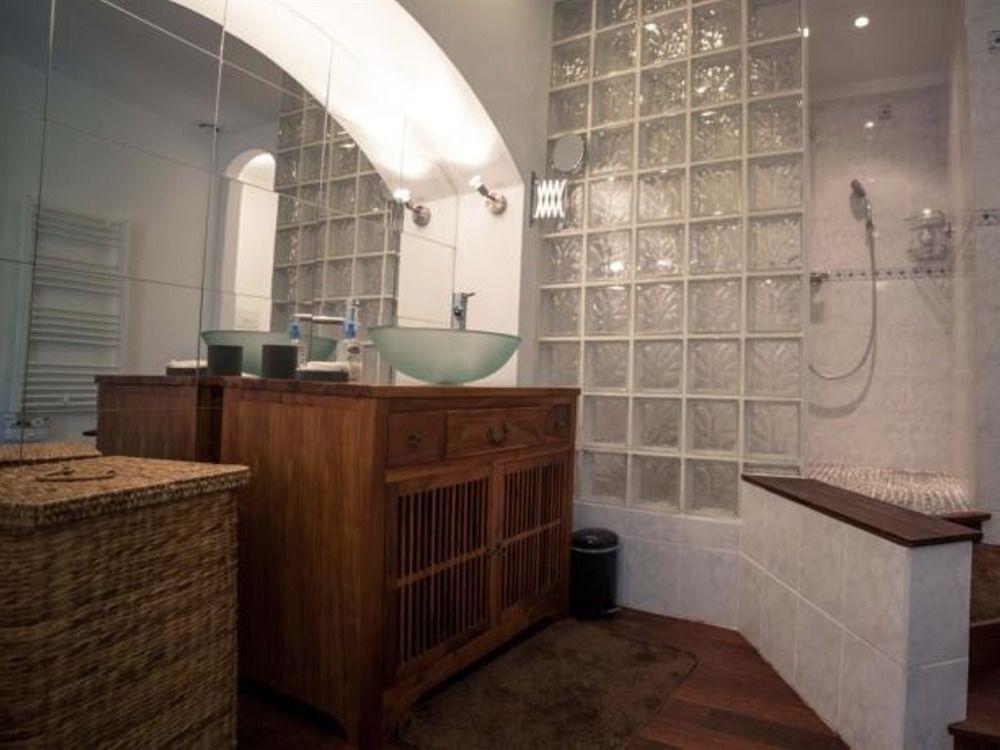 Le Corrigot Hotel Pierry Exterior foto